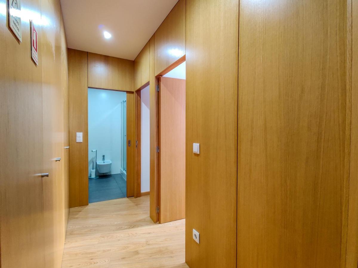 Sao Domingos Apartment - Viana City Centre Виана до Кастело Екстериор снимка
